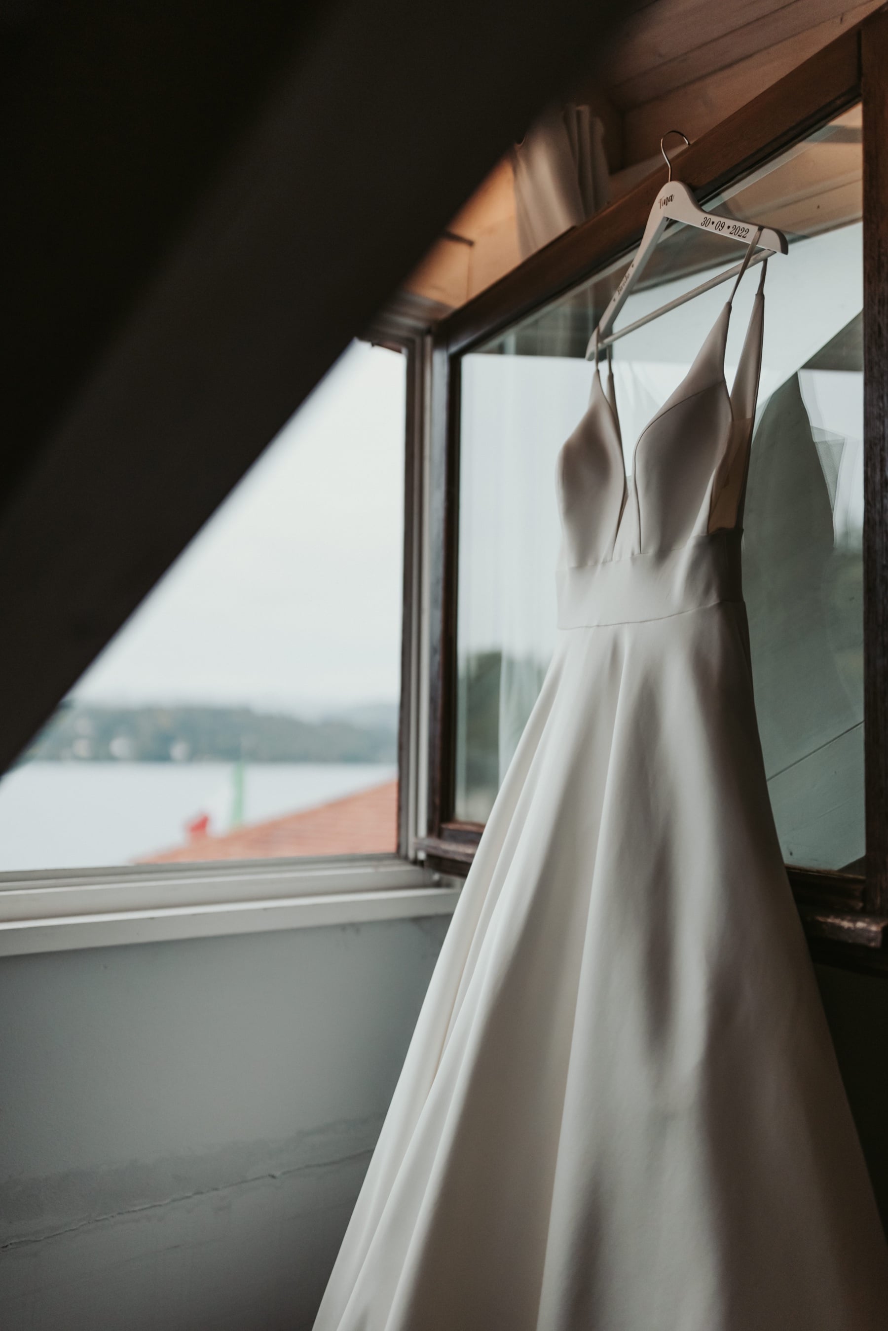 Bespoke destination wedding on the Lake Maggiore in Italy