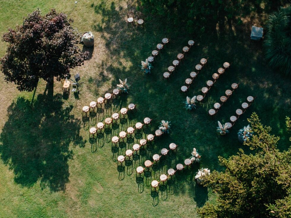 Wedding at Villa Sparina Resort: Italian charm, Gavi vineyards, and impeccable services for Swiss couples dreaming of a refined celebration in Piemonte. Photographer Edoardo Giorio