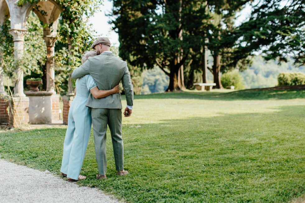 Wedding at Villa Sparina Resort: Italian charm, Gavi vineyards, and impeccable services for Swiss couples dreaming of a refined celebration in Piemonte. Photographer Edoardo Giorio