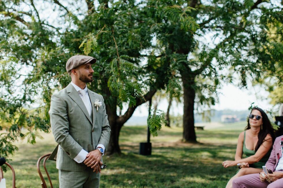 Wedding at Villa Sparina Resort: Italian charm, Gavi vineyards, and impeccable services for Swiss couples dreaming of a refined celebration in Piemonte. Photographer Edoardo Giorio