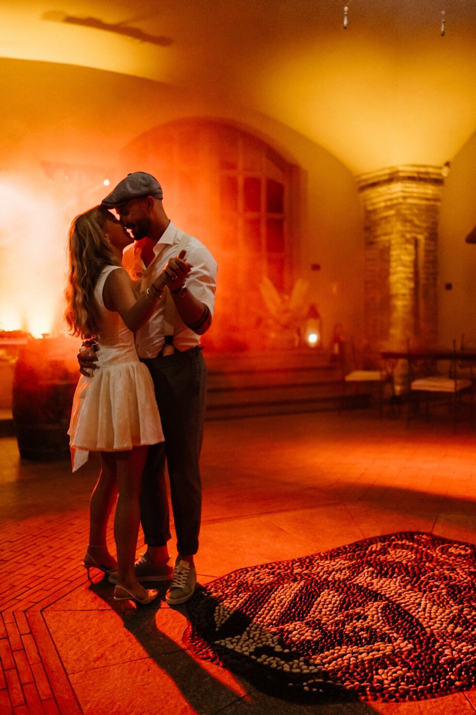 Wedding at Villa Sparina Resort: Italian charm, Gavi vineyards, and impeccable services for Swiss couples dreaming of a refined celebration in Piemonte. Photographer Edoardo Giorio